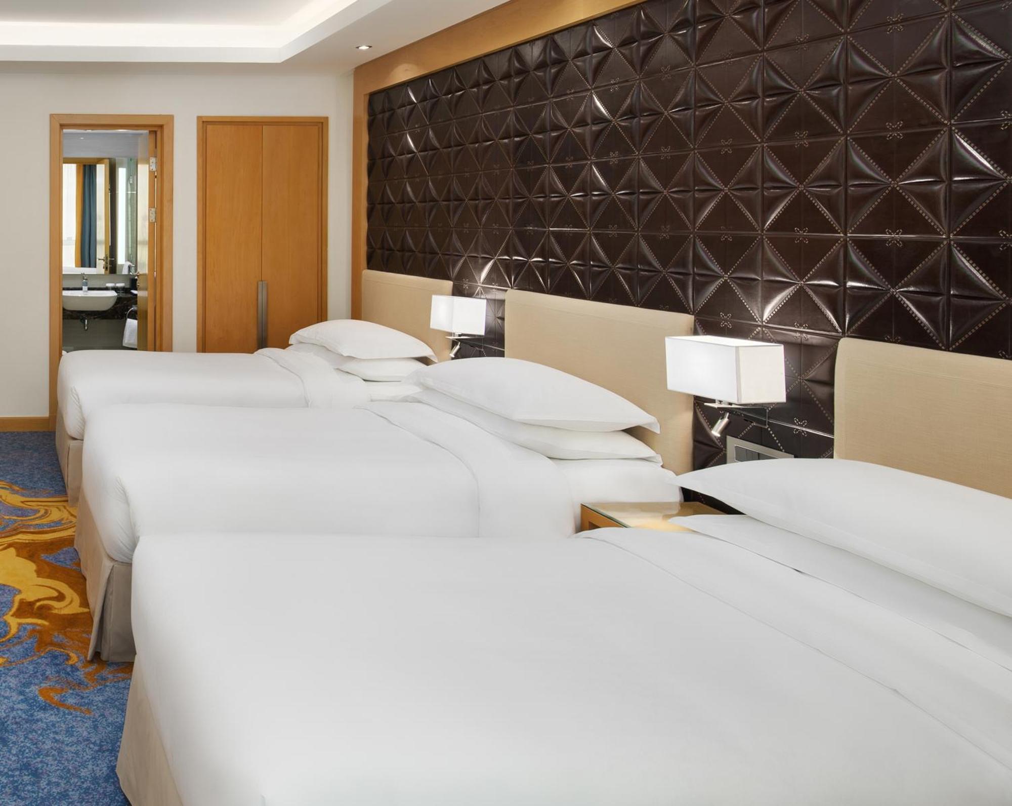 Sheraton Makkah Jabal Al Kaaba Hotel Μέκκα Εξωτερικό φωτογραφία A guest room at the hotel